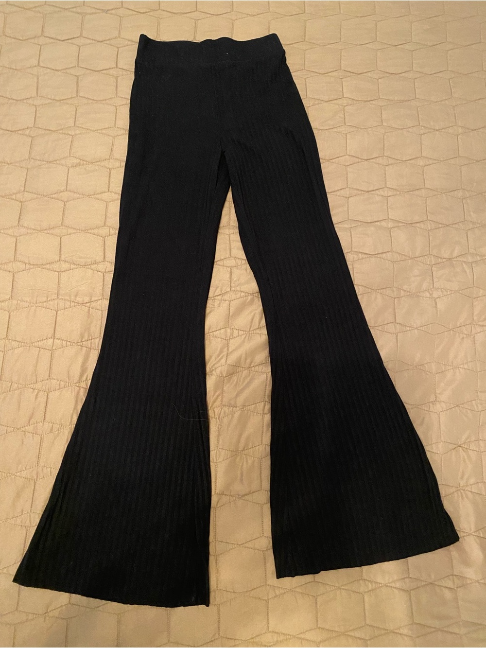 H&M size XS Black Ribbed Flared Knit Pants